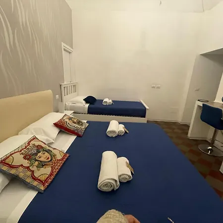 Гостьовий будинок Sleep - 2*